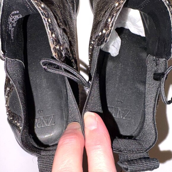 NEW ZARA BROWN SNAKESKIN CHELSEA BOOT W/ MINI STUDS SIZE 40 - Picture 6 of 8